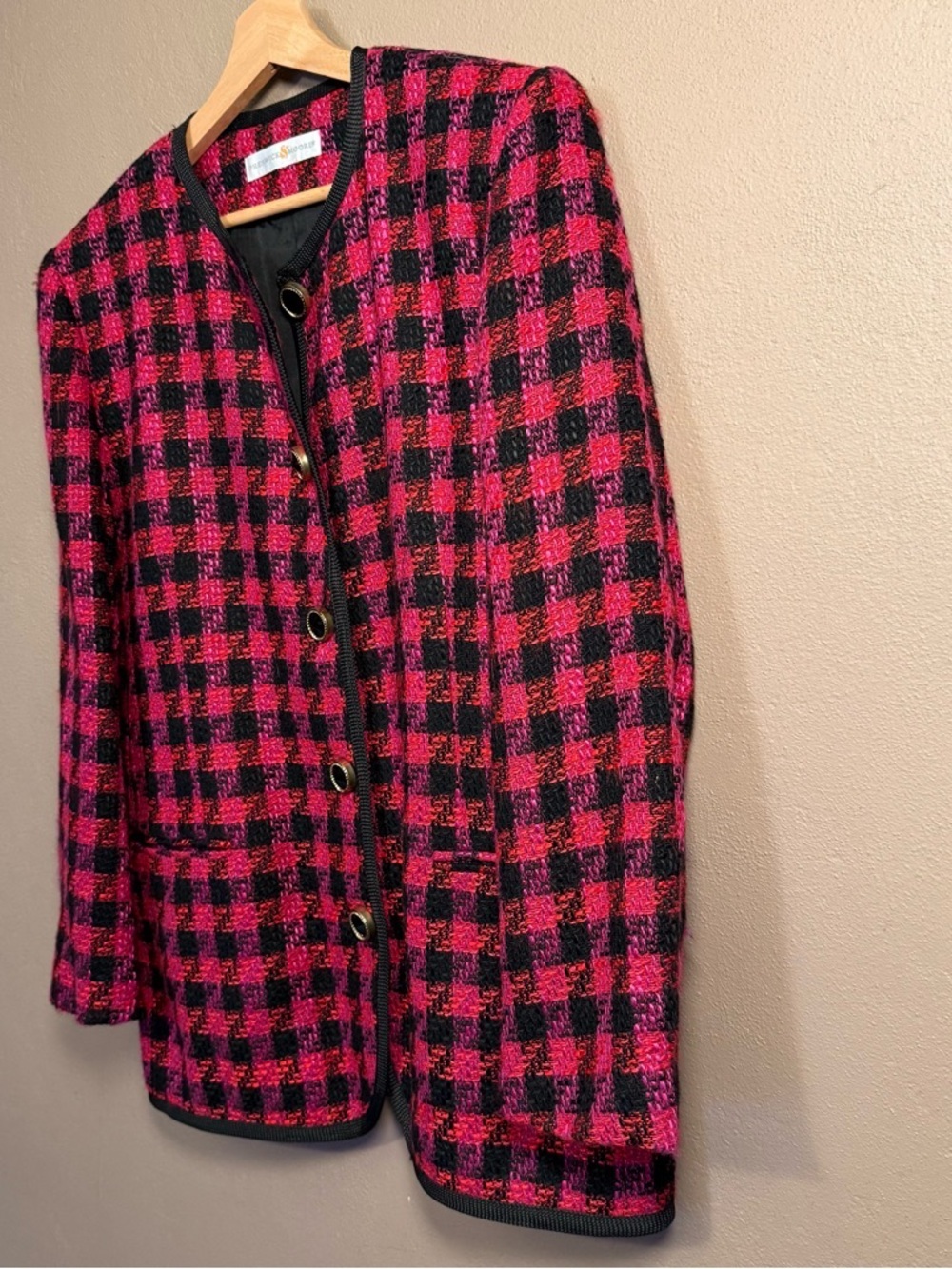 Preswick & Moore Vtg 90s Pink & Black Blazer Jacket, Gold/Black Buttons Size 14 - Picture 5 of 17